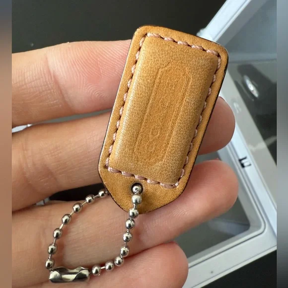 Coach Leather Tag in Caramel Brown and Pinn - Picture 3 of 3